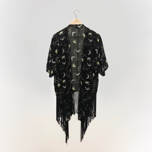 Beautiful Women’s Bird Print Tunic - One Fashion by Vero Moda - Picture 3 of 5